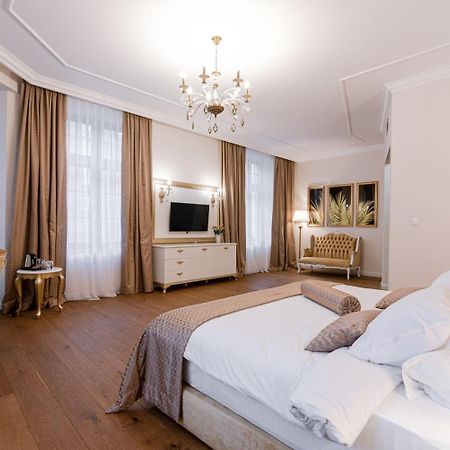 Hotel Michael'S Palace Кошице Экстерьер фото